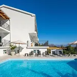 Palma-2 By Interhome