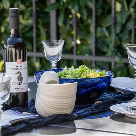 Appartamento Palma-2 By Interhome Laurana